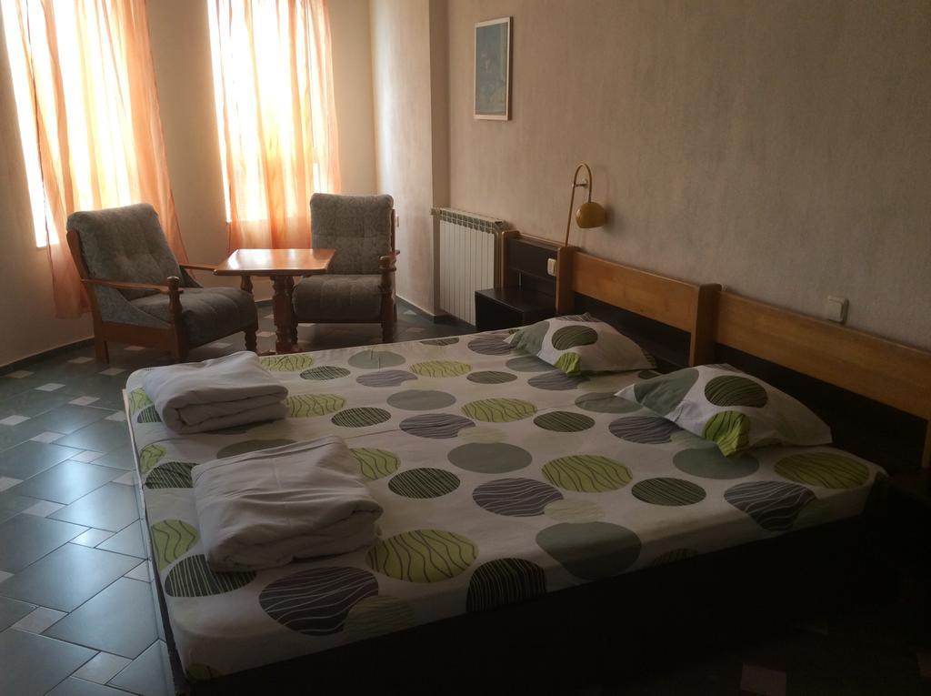 Hotel Balevurov Sandanski Room photo
